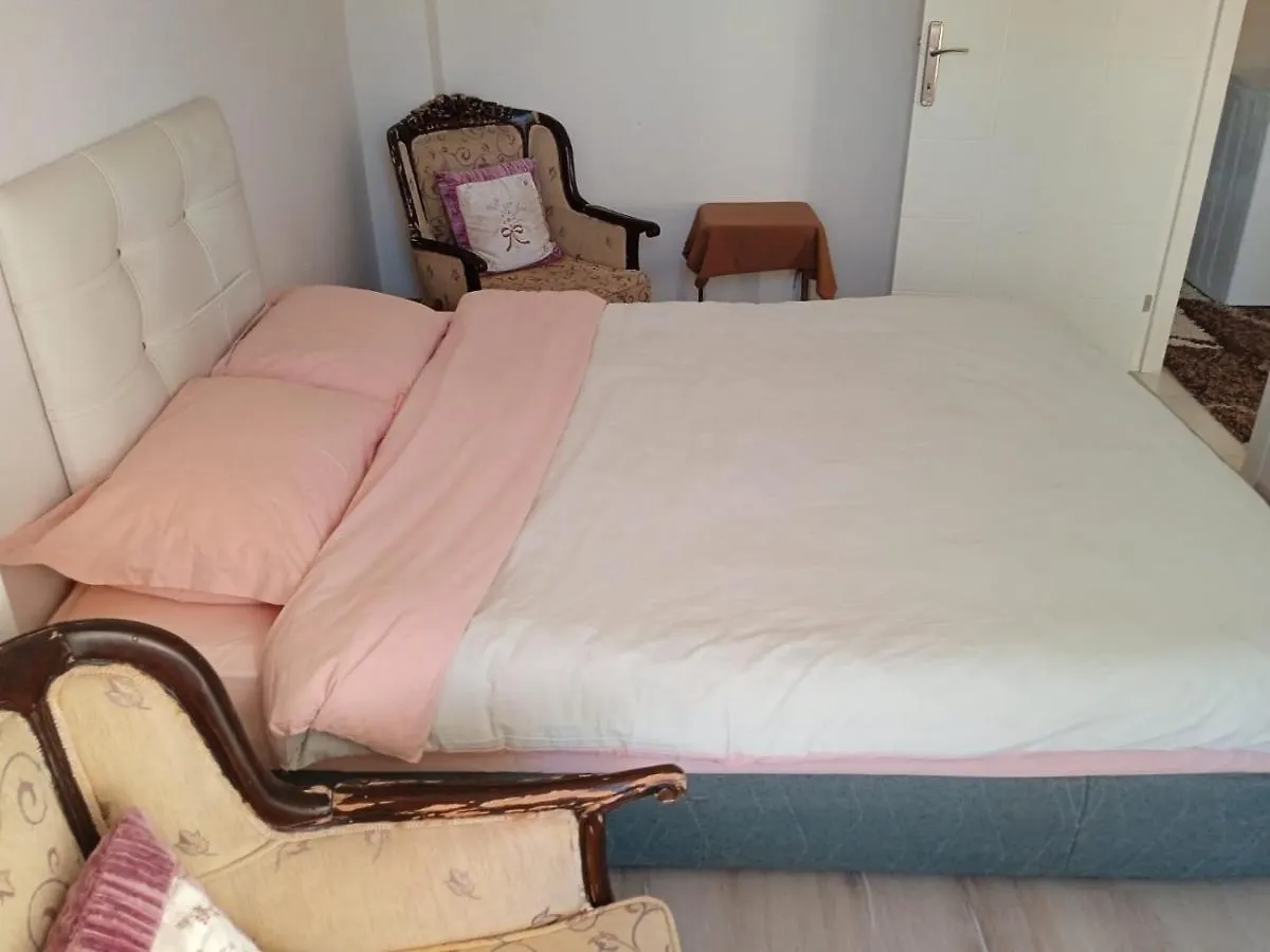 Kpz Homestay Guest House Sleeping Rooms Antalya Turquie